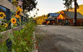 Columbia Point Resort